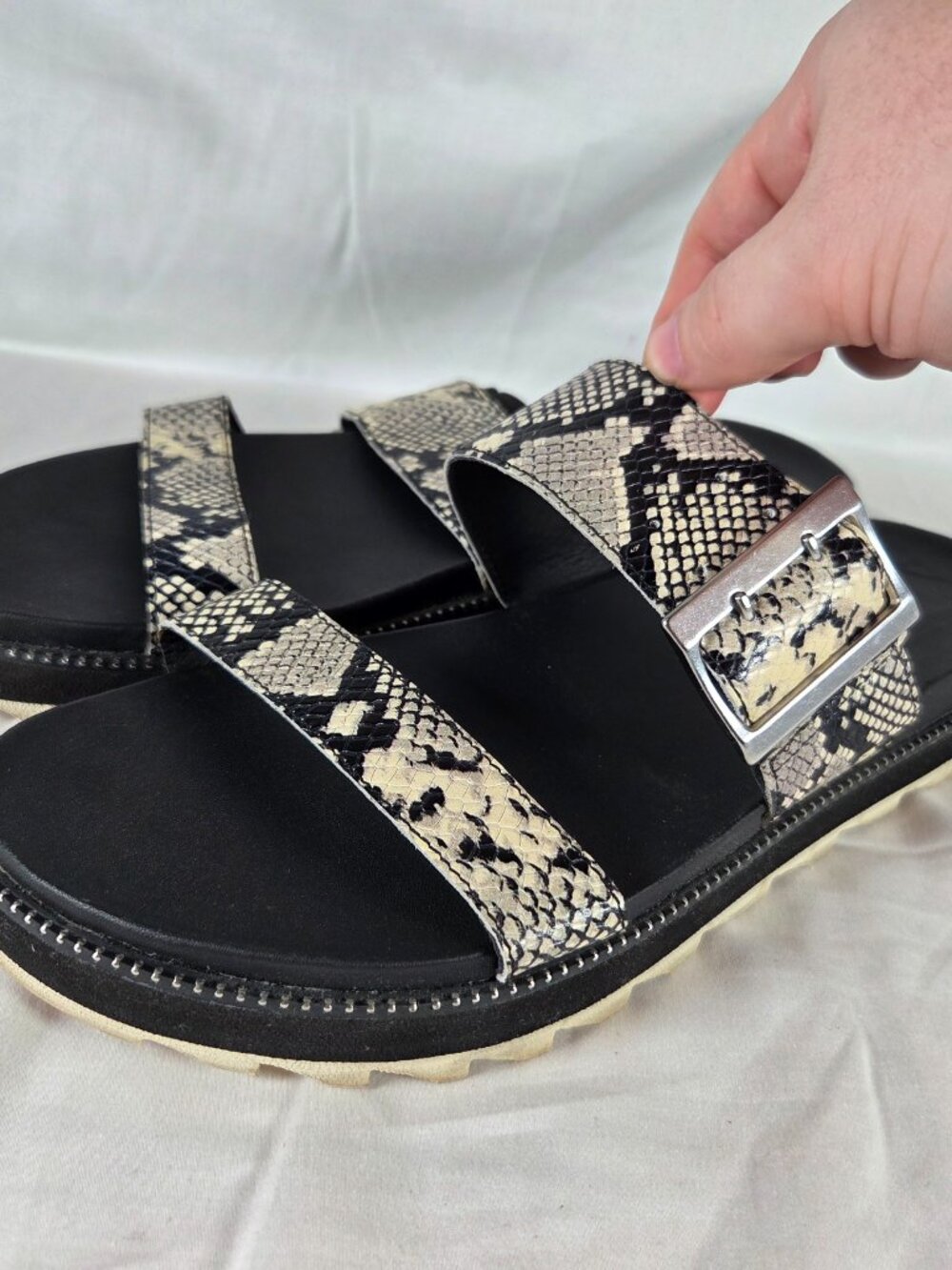Sorel Roaming Buckle Slides - Snakeskin Print
